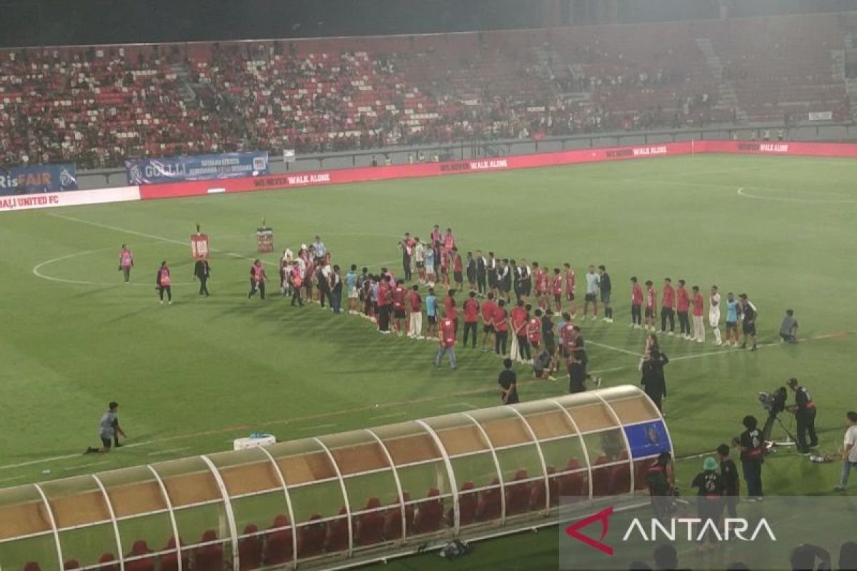 Stefano Cugurra Resmi Berpisah dengan Bali United
