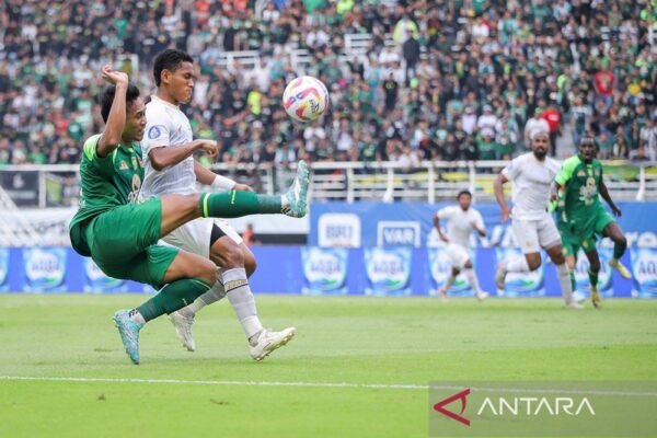 Jadwal Liga 1 Indonesia: Derbi Jatim Tersaji, Persib Menjamu PSS