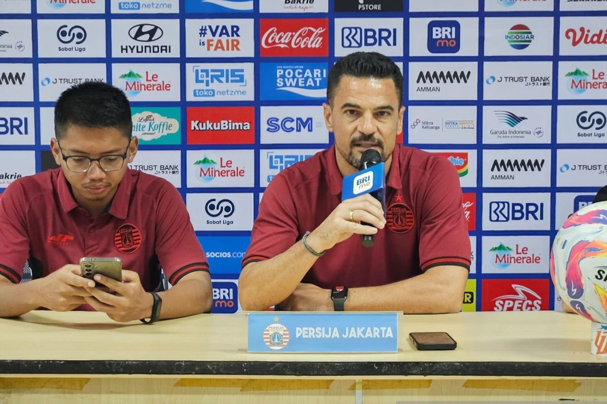 Carlos Peña: Persaingan di Papan Atas Liga 1 Semakin Memanas