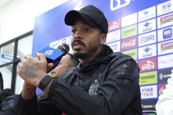 Eduardo Berkomitmen Hadirkan yang Terbaik untuk Persija di Kandang PSS